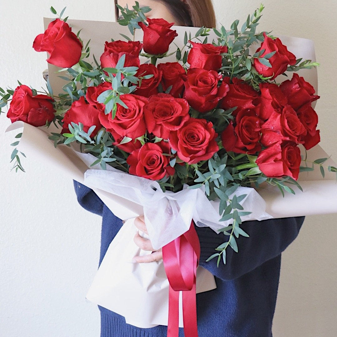 Classic Roses Bouquet